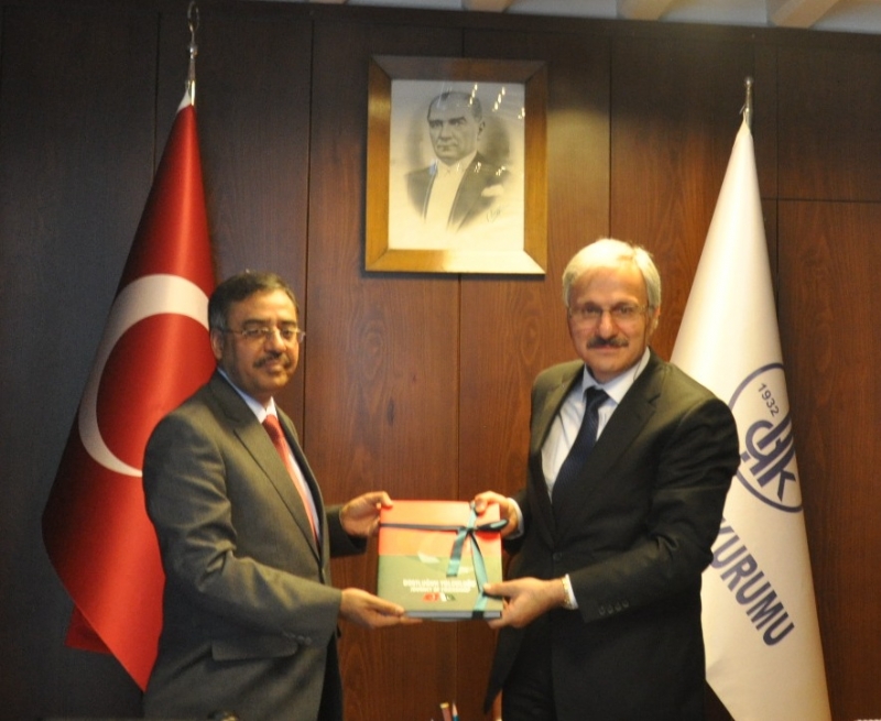Ambassador Sohail Mahmood visits Turkish Language Institution