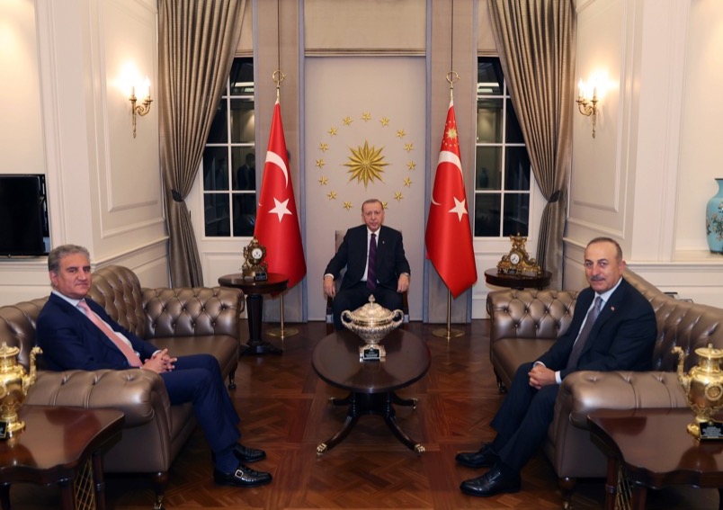 Foreign Minister of Pakistan Calls on Turkish President Recep Tayyip Erdoğan