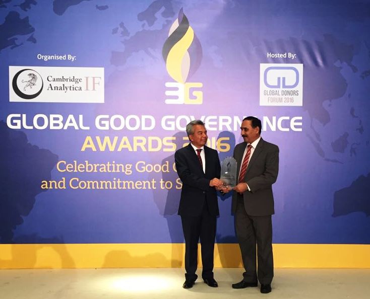 Pakistani philanthropist receives award at Global Donors Forum in Istanbul