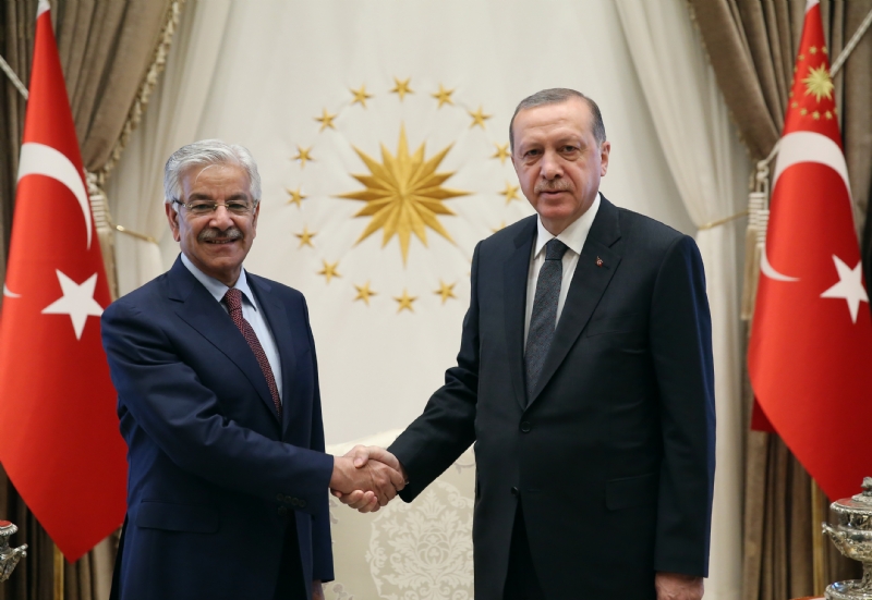Khwaja Asif visits Turkey and holds talks with Turkish leadership