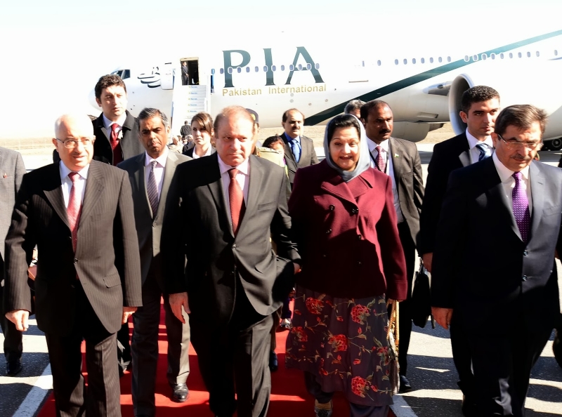Prime Minister of Pakistan arrives in Turkey