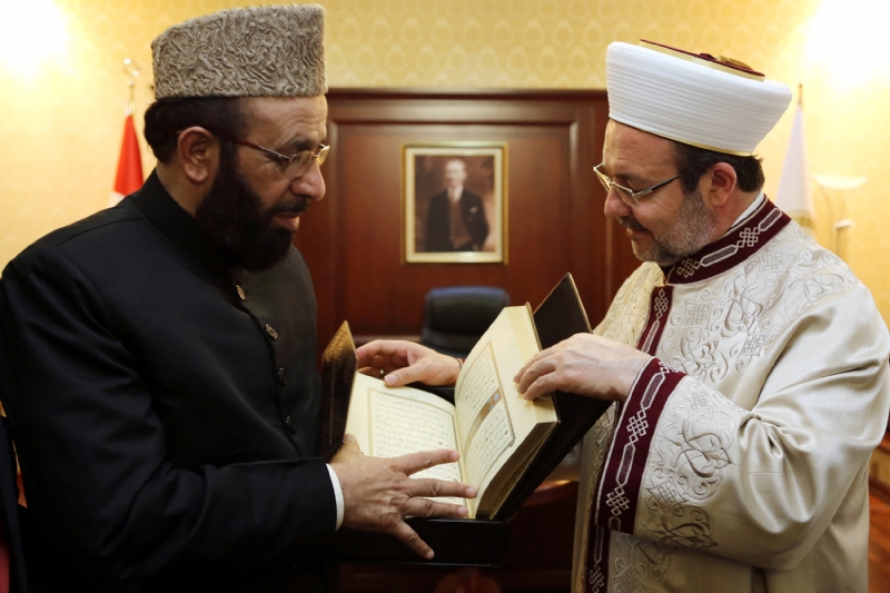 Minister for Religious Affairs of Pakistan visits Turkey