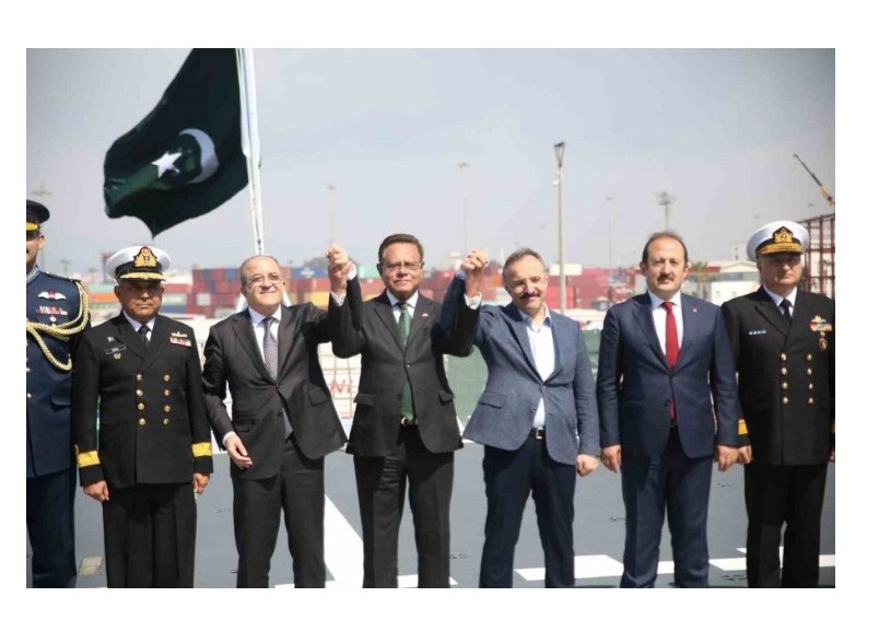 NATIONAL DAY OF PAKISTAN COMMEMORATED ON NAVAL SHIP MOAWIN WHICH ARRIVED WITH EARTHQUAKE RELIEF ASSISTANCE SUPPLIES FROM PAKISTAN TO MERSIN PORT