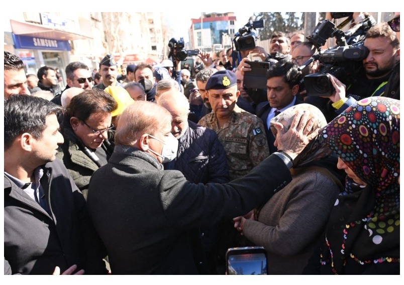 PRIME MINISTER VISITS EARTHQUAKE AFFECTED AREAS IN TÜRKIYE